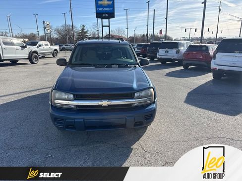 Used 2006 Chevrolet TrailBlazer LS image 3