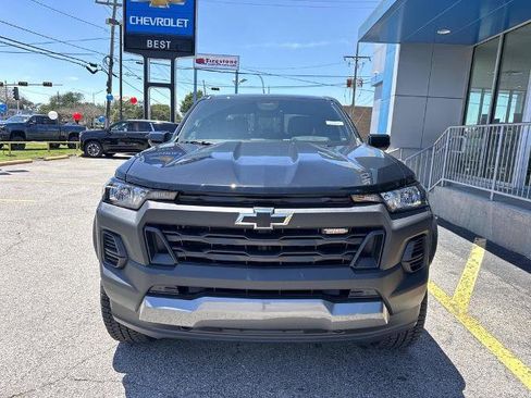 New 2026 Chevrolet Colorado Trail Boss AWD/4WD image 2