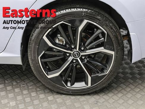 Used 2023 Nissan Altima 2.5 SR w/ SR Premium Package AWD/4WD image 8