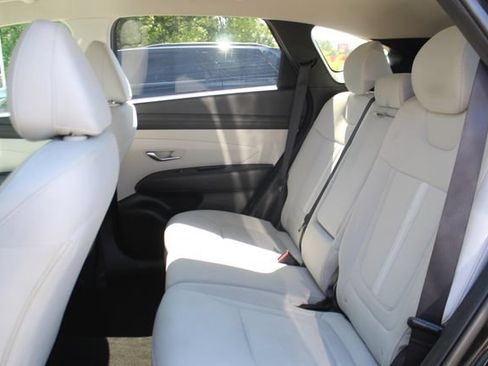 Used 2025 Hyundai Tucson SEL FWD image 27