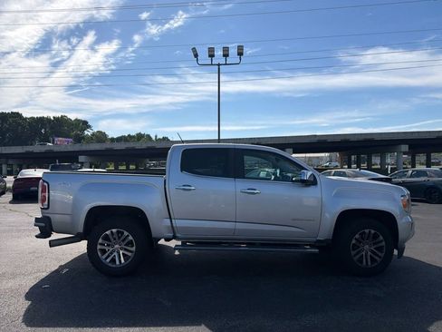 Used 2019 GMC Canyon SLT w/ Driver Alert Package AWD/4WD image 5