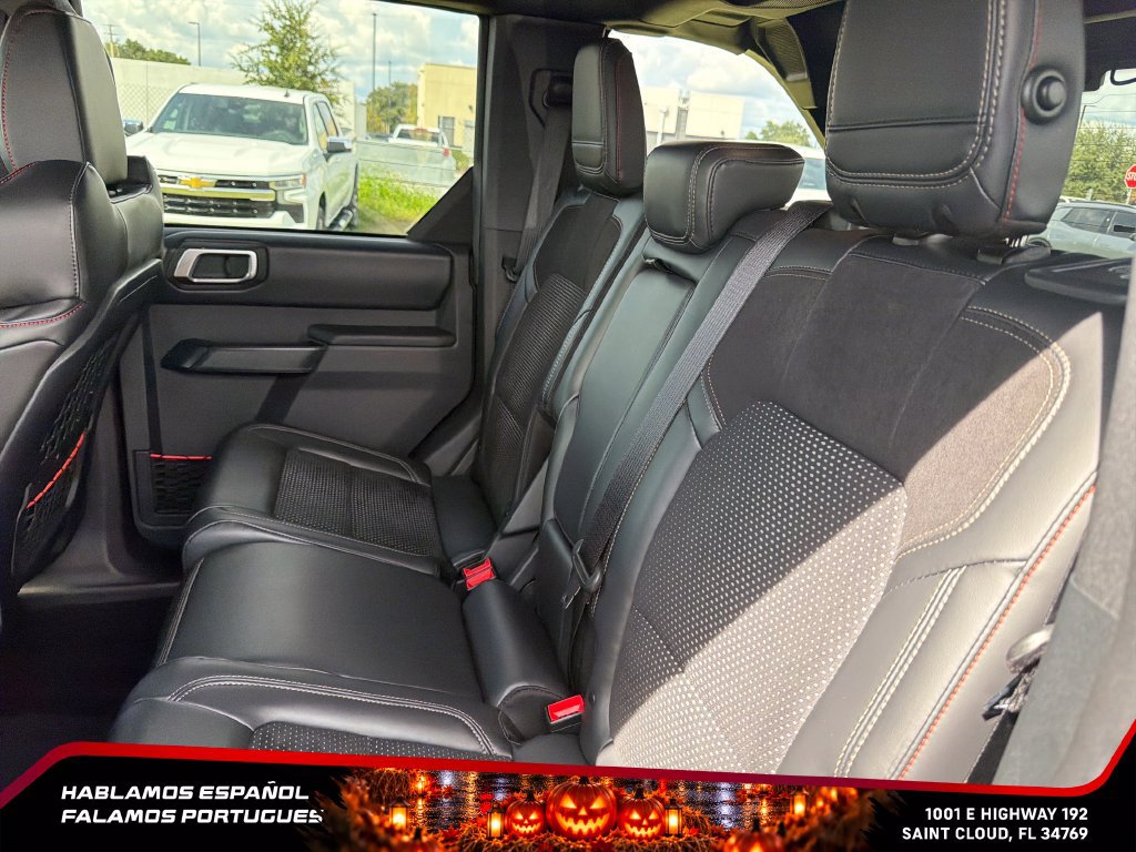Used 2025 Ford Bronco Raptor AWD/4WD image 24