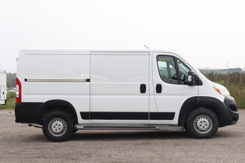 Used 2025 RAM ProMaster 2500 w/ U-Haul Equipment Group FWD image 10