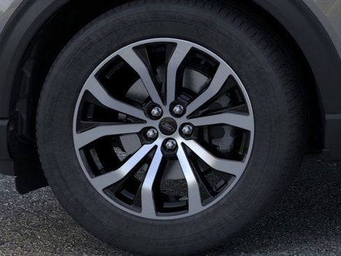 New 2025 Ford Explorer ST-Line w/ Premium Package RWD image 23