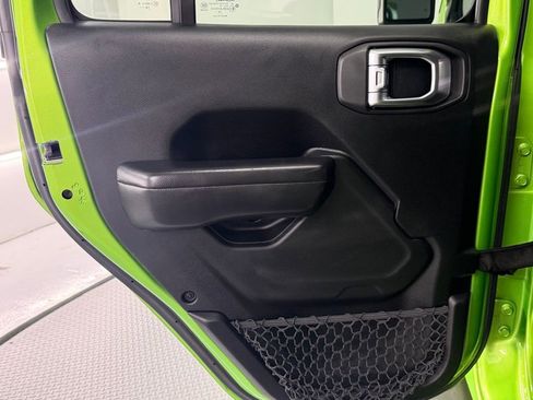 Used 2018 Jeep Wrangler Unlimited Sport S image 34