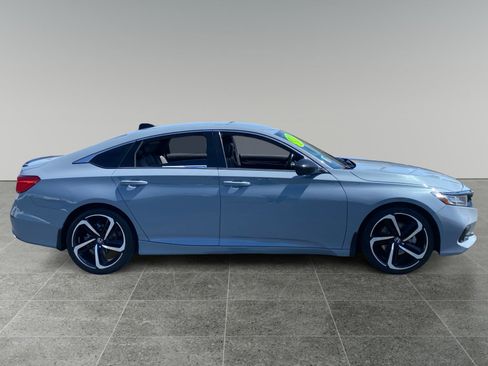 Used 2022 Honda Accord Sport image 6