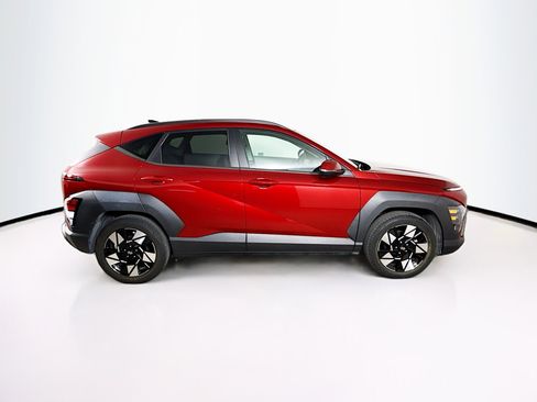 Used 2024 Hyundai Kona SEL image 2
