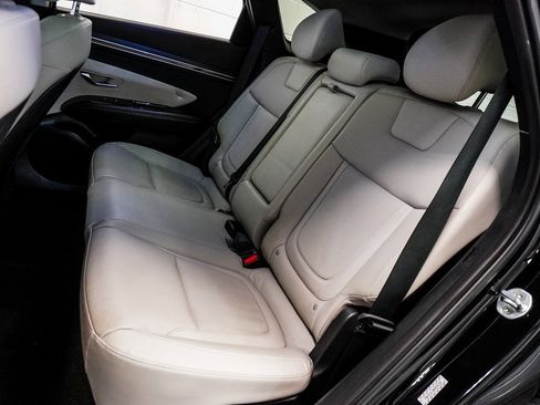 Used 2022 Hyundai Tucson Limited image 9