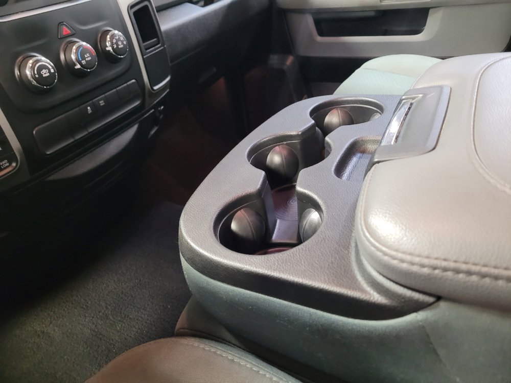 Used 2016 RAM 1500 Classic SLT AWD/4WD image 26