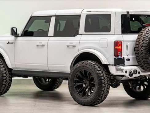 Used 2025 Ford Bronco Big Bend AWD/4WD image 9