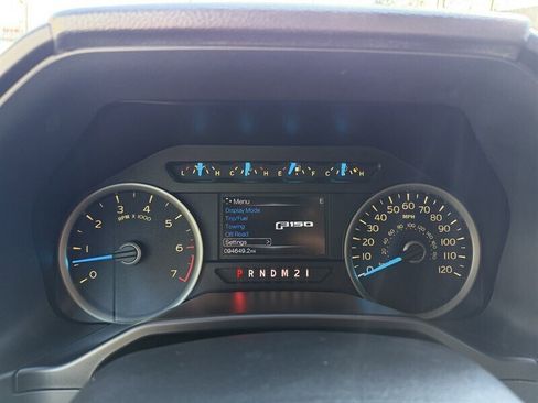 Used 2015 Ford F150 XLT w/ Equipment Group 302A Luxury image 34