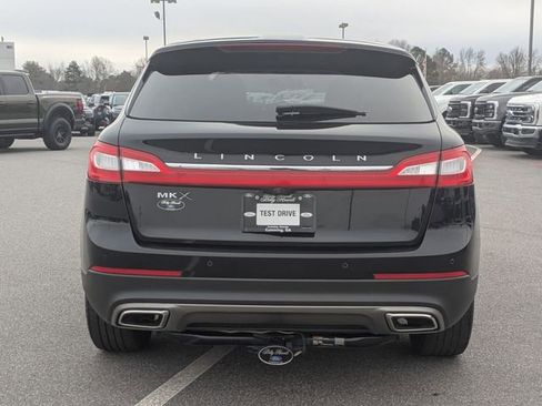 Used 2017 Lincoln MKX Reserve image 4