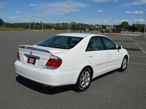 Used 2006 Toyota Camry XLE FWD image 51