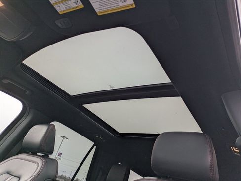 Used 2024 Ford Expedition Max Limited image 17