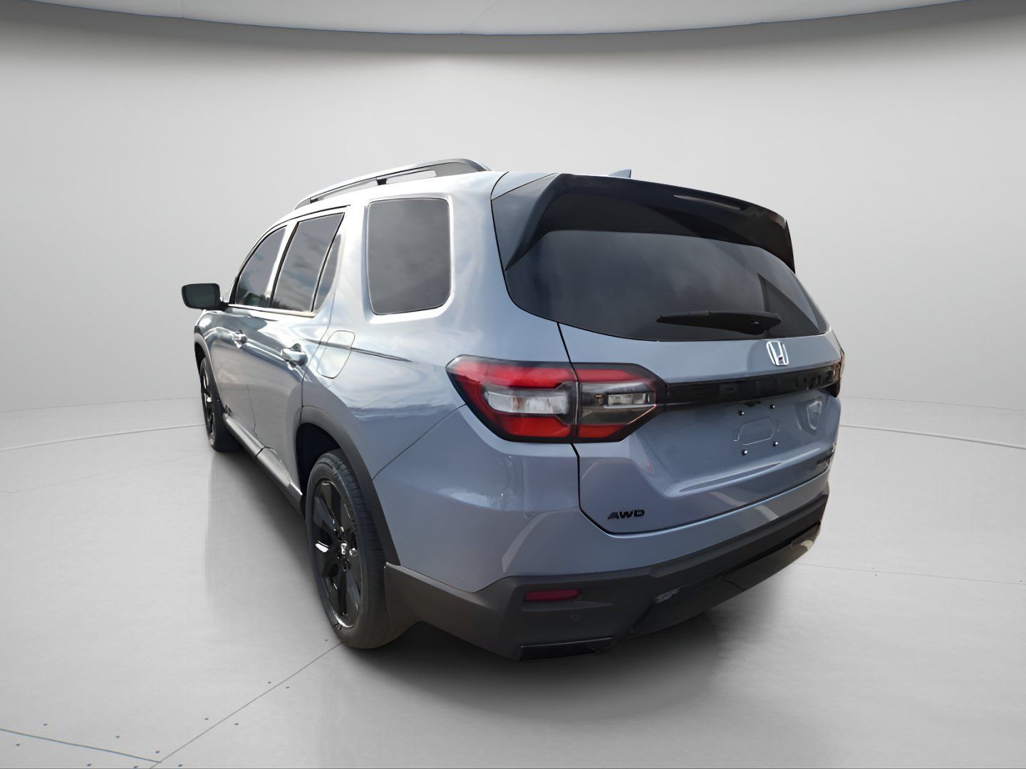 New 2026 Honda Pilot Black Edition image 4