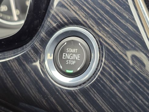 Used 2024 Cadillac XT6 Premium Luxury w/ LPO, Floor Liner Package image 28