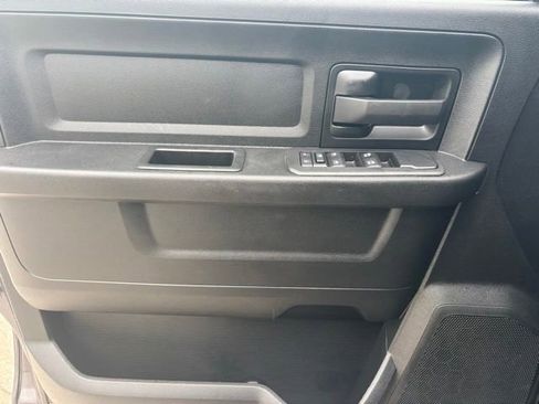 Used 2025 RAM 2500 Tradesman w/ Chrome Appearance Group image 20