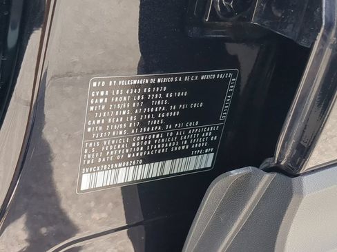 Certified 2022 Volkswagen Taos S FWD image 32