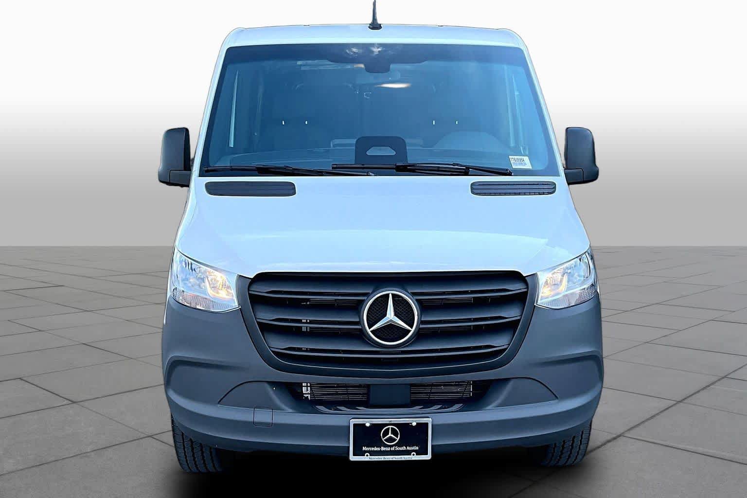 Used 2026 Mercedes-Benz Sprinter 2500 image 4