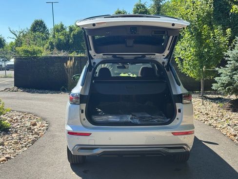 New 2025 Mitsubishi Outlander SEL image 16