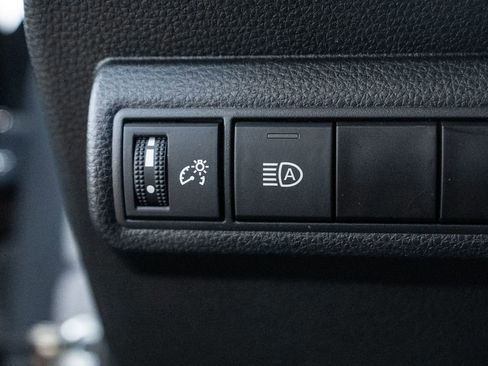 Used 2023 Toyota Corolla SE w/ Carpet Mat Package (TMS) image 21