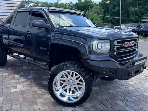 Used 2017 GMC Sierra 1500 SLE w/ Elevation Edition AWD/4WD image 2