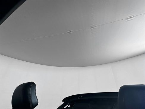 Used 2017 Ford Mustang GT Premium image 21