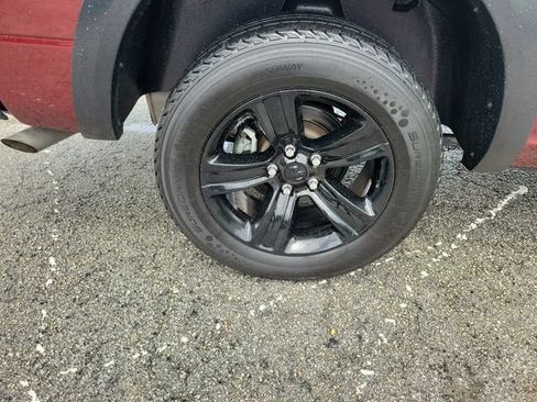 Used 2024 RAM 1500 Warlock RWD image 7