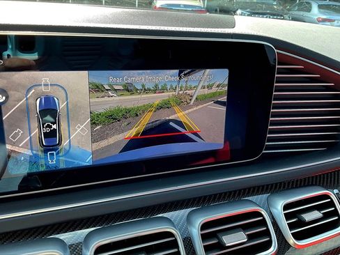 Used 2025 Mercedes-Benz GLE 53 AMG 4MATIC image 21