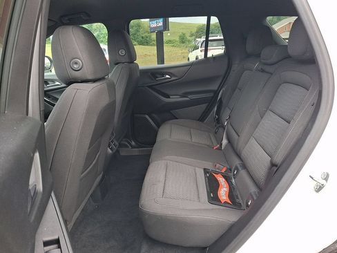 Used 2025 Chevrolet Equinox LT AWD/4WD image 10