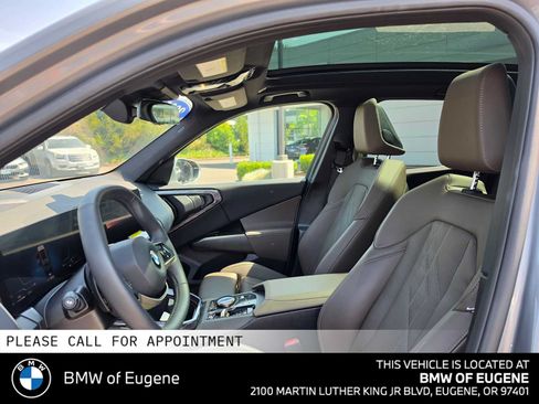 Used 2025 BMW X3 xDrive30i w/ Convenience Package AWD/4WD image 24