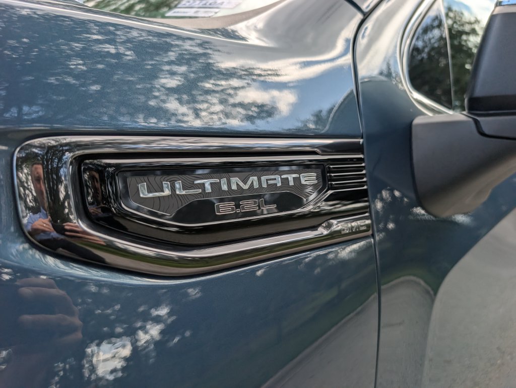 Used 2025 GMC Sierra 1500 Denali Ultimate AWD/4WD image 11