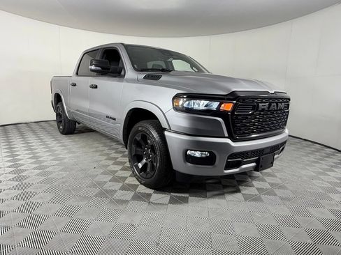 Used 2025 RAM 1500 Big Horn AWD/4WD image 5
