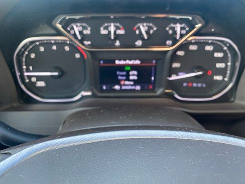 Used 2022 GMC Sierra 1500 SLT w/ SLT Premium Plus Package image 23