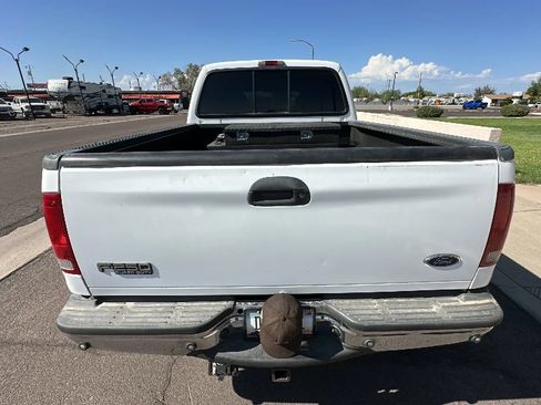 Used 2004 Ford F250 XL AWD/4WD image 3
