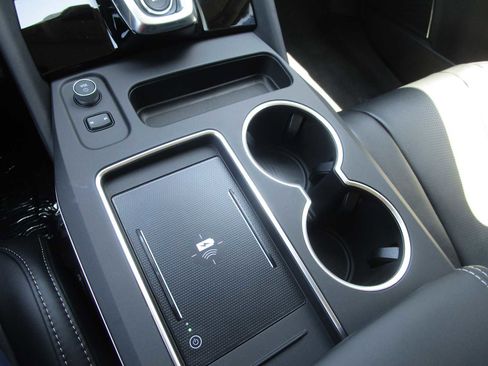 Certified 2025 Acura MDX SH-AWD w/ Technology Package image 19