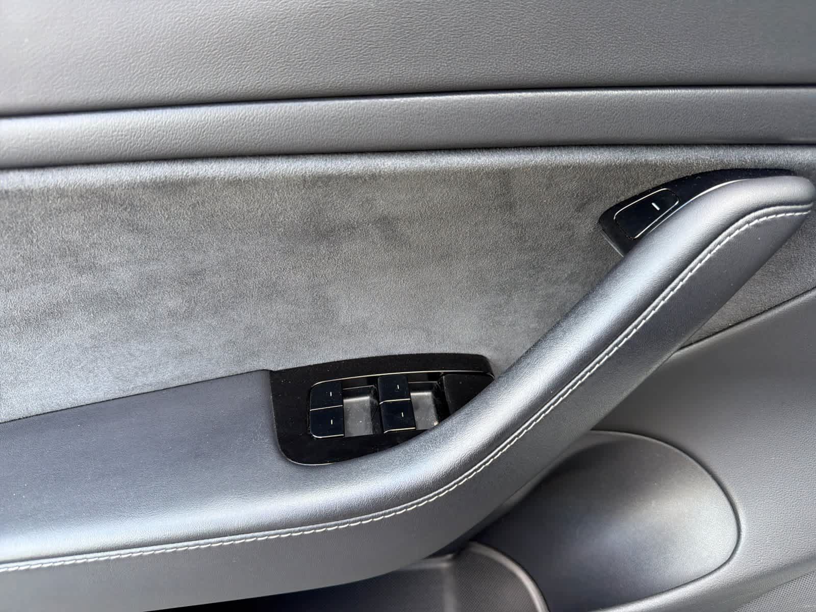 Used 2018 Tesla Model 3 Long Range AWD/4WD image 12