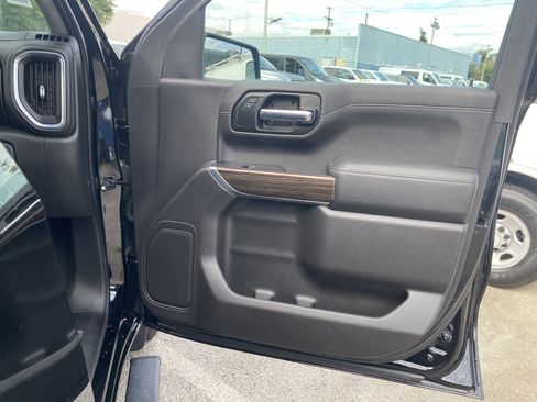 Used 2020 Chevrolet Silverado 1500 RST w/ All-Star Edition RWD image 26