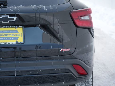 Used 2025 Chevrolet Trax RS w/ Sunroof Package image 10