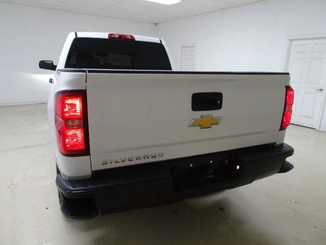 Used 2017 Chevrolet Silverado 1500 W/T RWD image 9