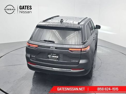 Used 2024 Jeep Grand Cherokee Limited w/ Trailer Tow Package AWD/4WD image 63