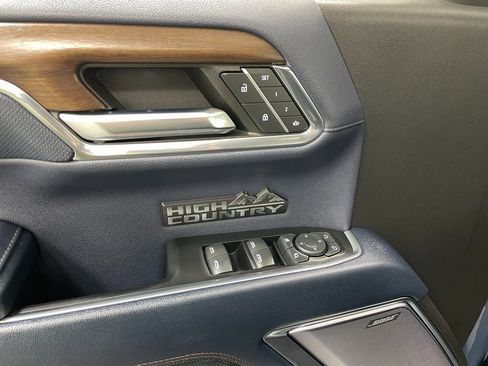 Certified 2024 Chevrolet Silverado 1500 High Country w/ High Country Premium Package image 11