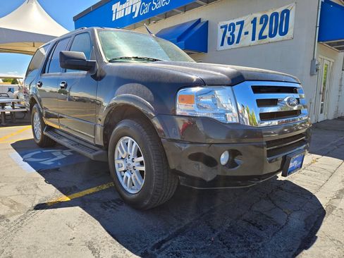 Used 2012 Ford Expedition XLT AWD/4WD image 1
