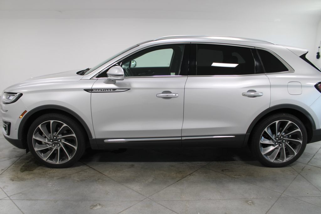 Used 2019 Lincoln Nautilus Reserve FWD image 6