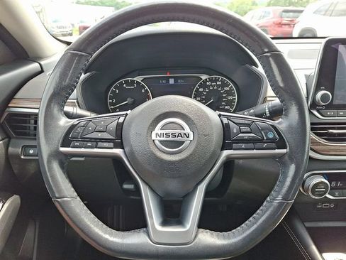 Used 2022 Nissan Altima 2.5 SL FWD image 21