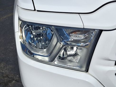 Certified 2022 RAM 1500 Big Horn image 9