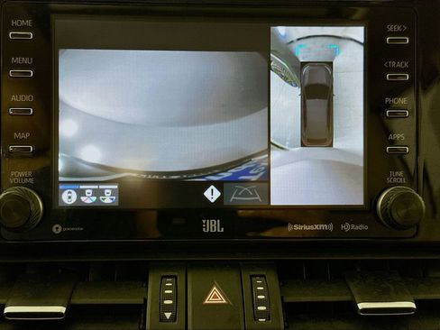 Used 2019 Toyota RAV4 Limited w/ Advanced Technology Package image 16