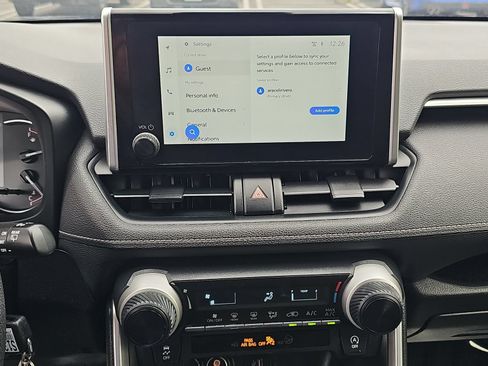 Used 2025 Toyota RAV4 LE FWD image 19