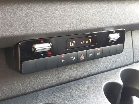 Used 2026 Mercedes-Benz Sprinter 2500 image 30