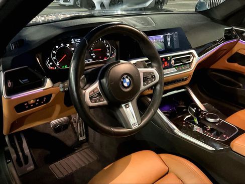 Used 2022 BMW M440i Coupe image 16